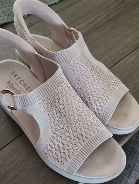 Skechers Martha Stewart Pier Lite Slip In Sandals